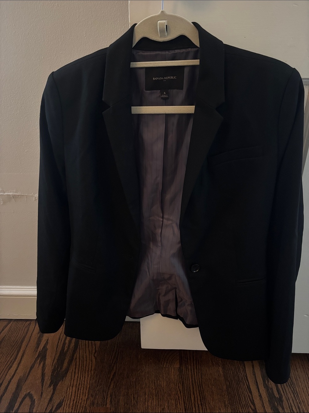 Banana Republic Black Women's Single-Button Blazer